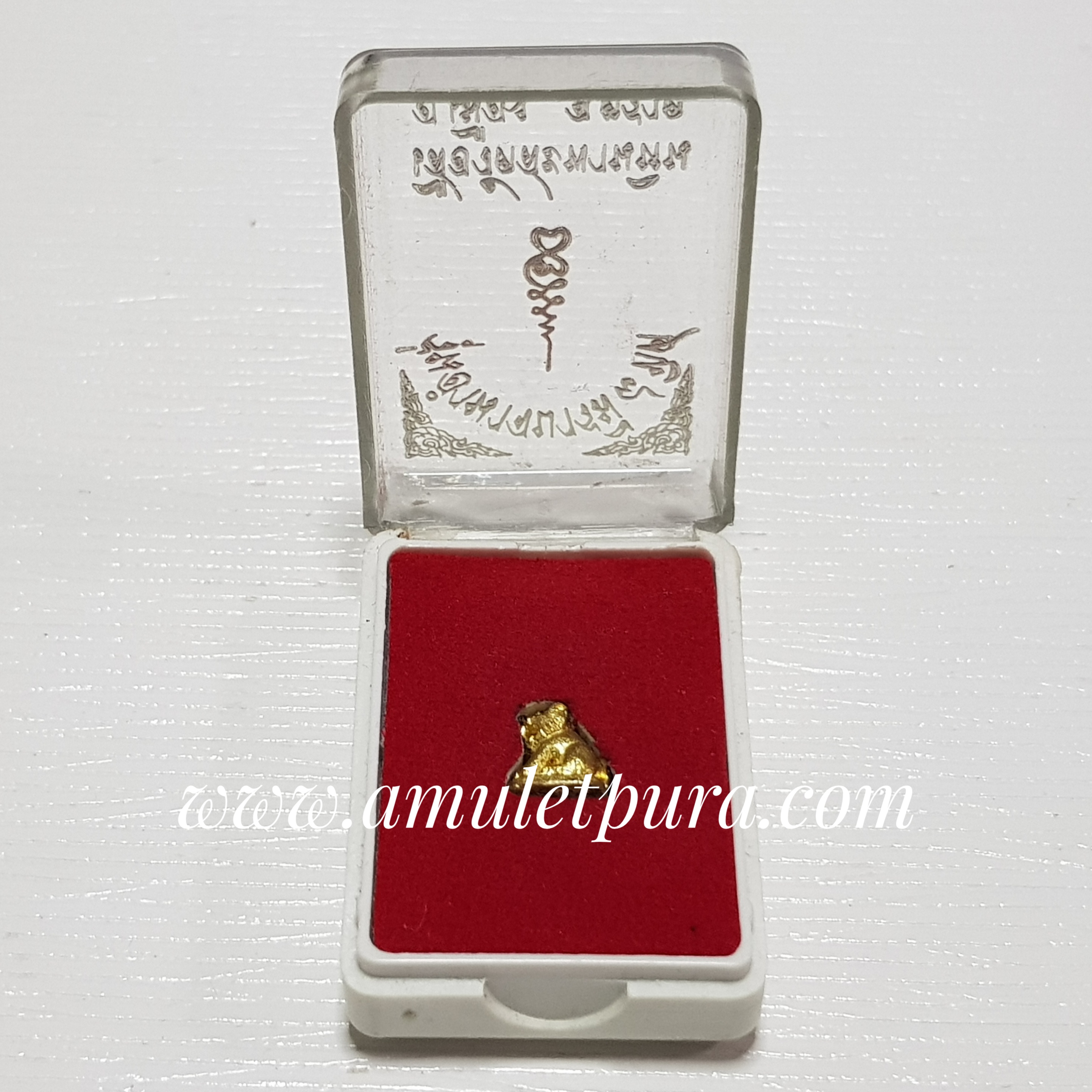 เสือจิ๋ว(ทองเหลืองชุบทอง)รุ่นอำนาจบารมี 8 ทิศ วัดสะพานหิน จ.ตราด(ใต้ฐานอุดมวลสาร)