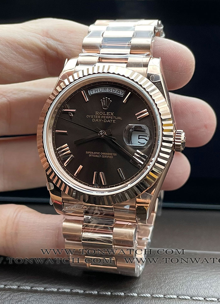 ROLEX DAY-DATE 40 MM ( BP )
