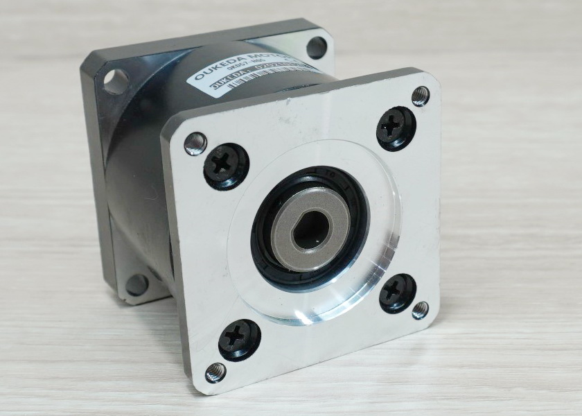 Planetary Gearbox Ratio 5:1 NEMA23 Speed Reducer (Shaft IN 8mm - OUT 14mm)