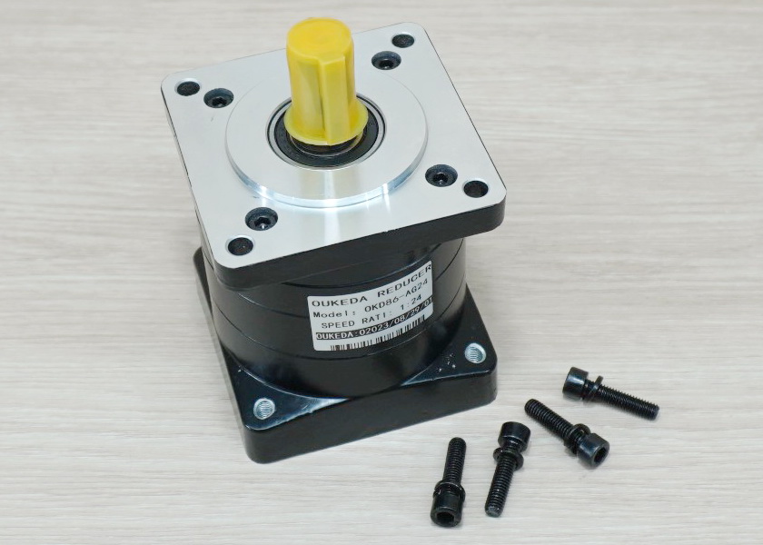 Planetary Gearbox Ratio 24:1 NEMA34 Speed Reducer (Shaft IN 14mm - OUT 16mm)