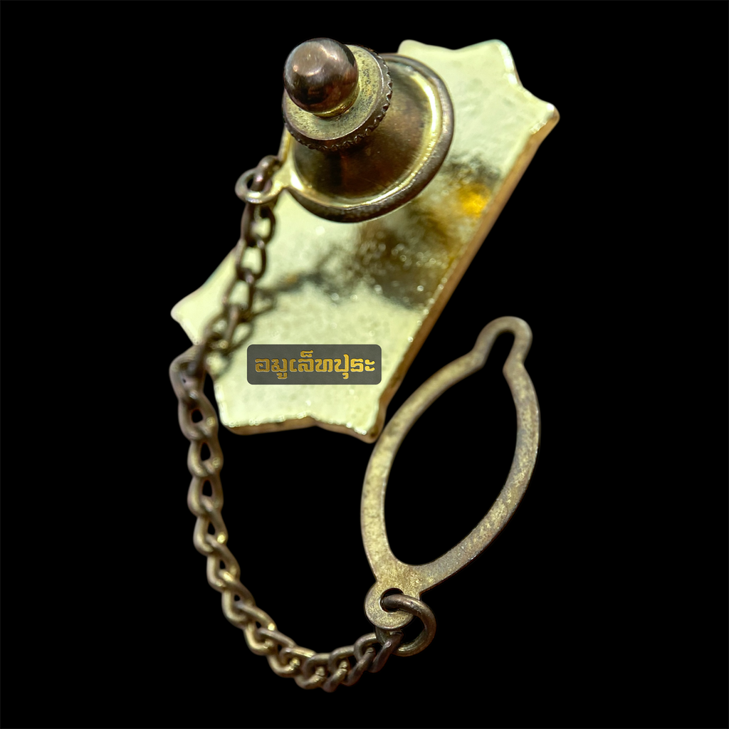 เข็มกลัดเนคไท หลวงพ่อพระพุทธโสธร ปี40 รุ่นวางศิลาฤกษ์ ที่ว่าการอำเภอบางน้ำเปรี้ยว วัดโสธรวราราม จ.ฉะเชิงเทรา พร้อมกล่องเดิม