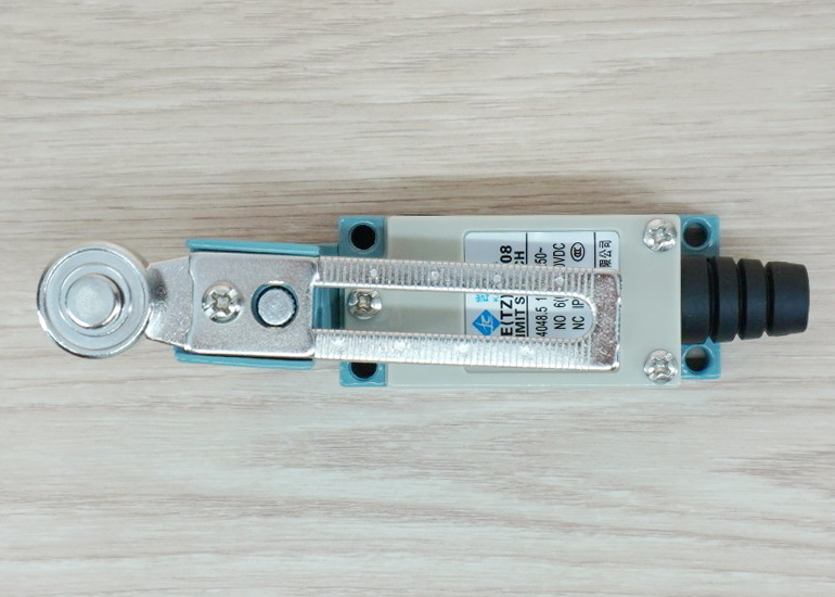 ME(TZ)-8108 Limit Switch AC 250V/6A (Silver Contacts) IP65