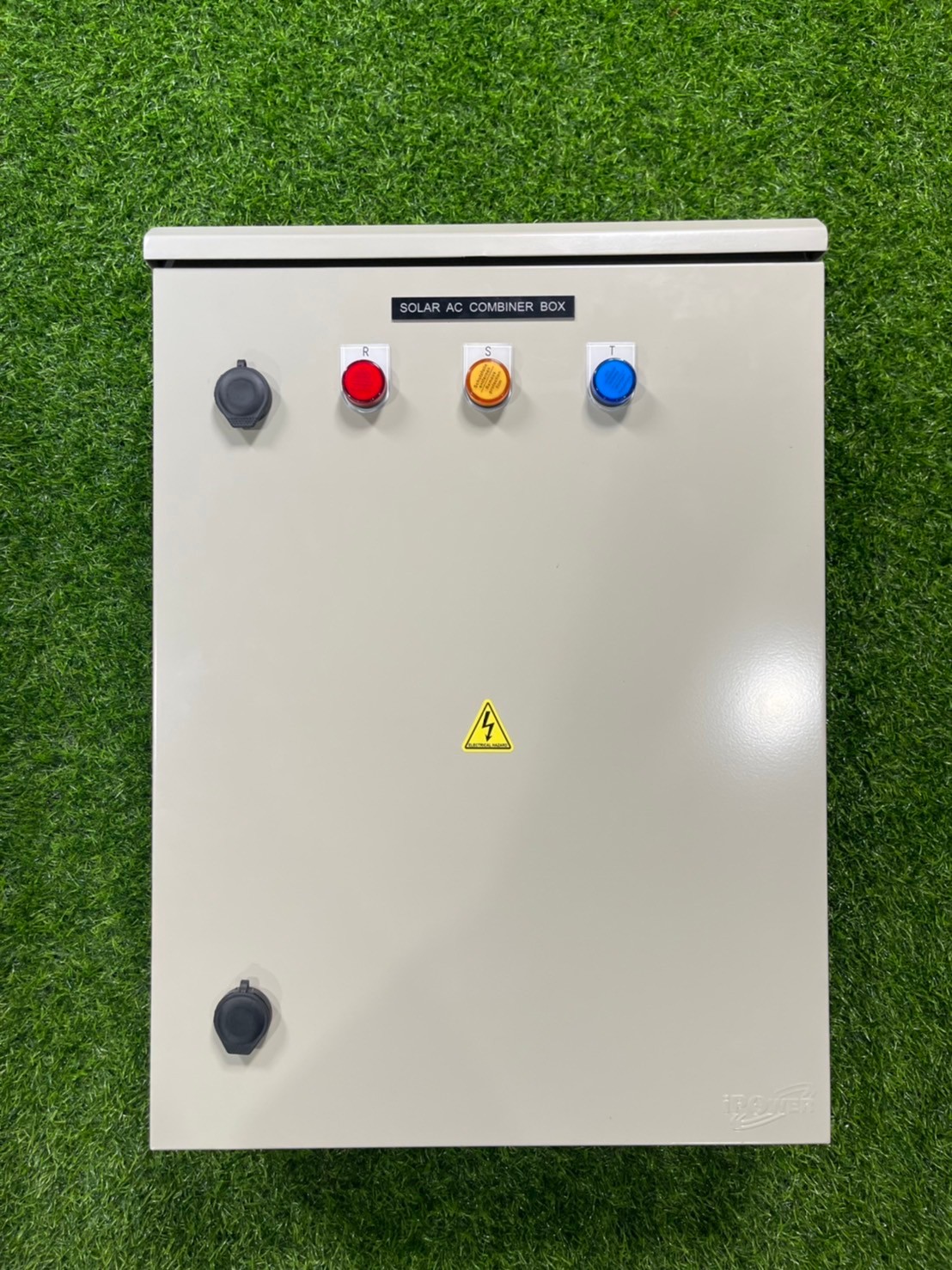 Combiner Box AC Grid Tie 10Kw 3Phase 2String ตู้ทึบ