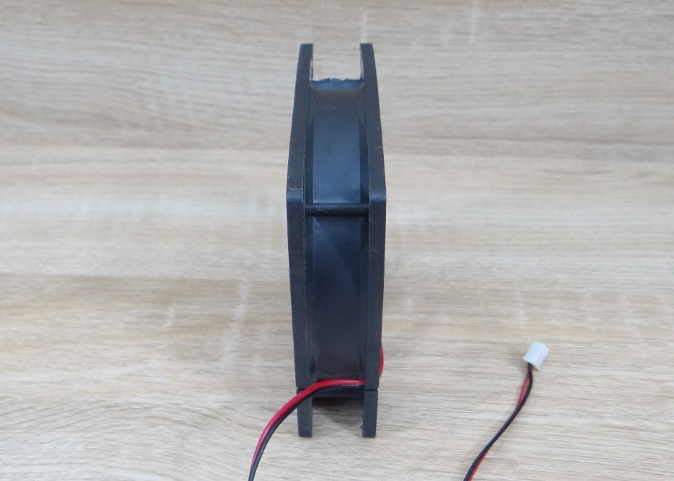 Fan 92 x 92 x 25mm DC 24V