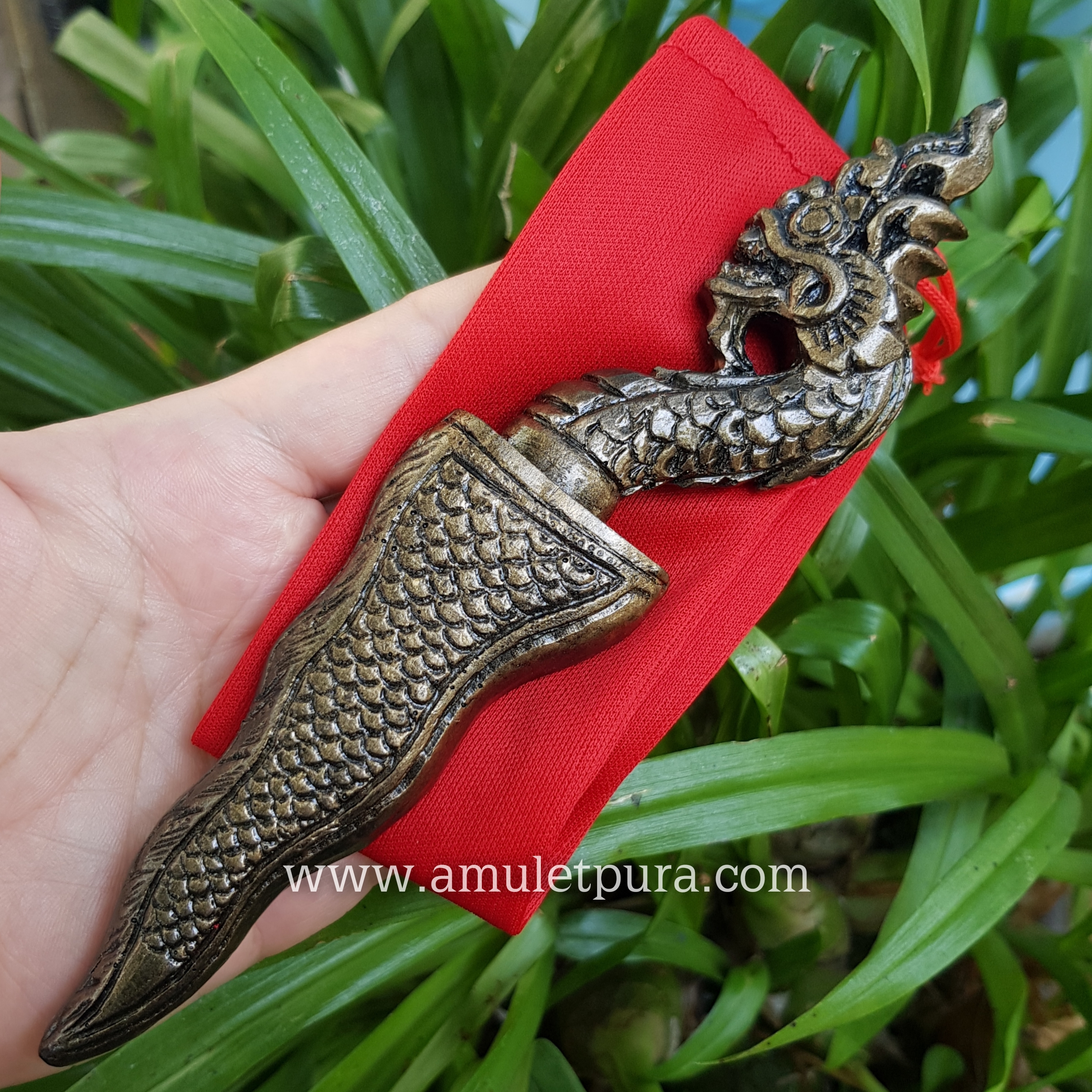 กริชนาคา เจ้าปู่ศรีสุทโธ นำฤกษ์ (เนื้อเหล็กน้ำพี้) ปี63 หลวงปู่คำไหล วัดศรีชมภู จ.นครพนม (หมายเลข32)