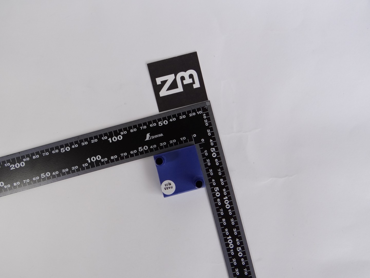 Aluminum Heat Sink ระบายความร้อนด้วยน้ำ 40x40x12mm for CPU (รูบนแผ่นด้านกว้าง)