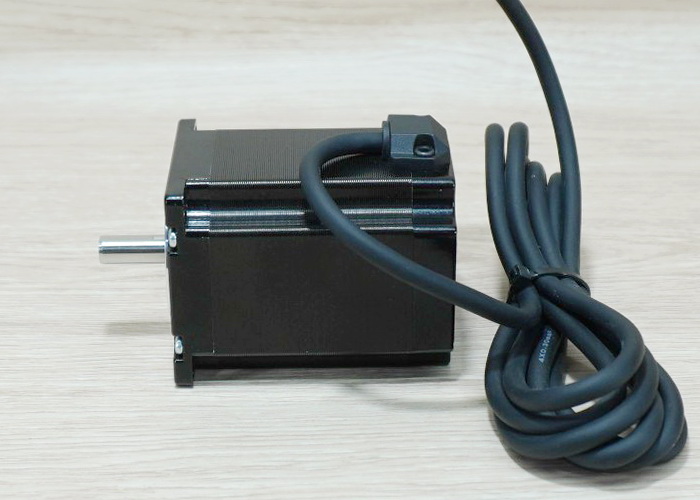 57BYGH250C - Stepper Motor (Nema23) แรงบิด 1.8N.m 3A Shaft 8mm - 2m Cable