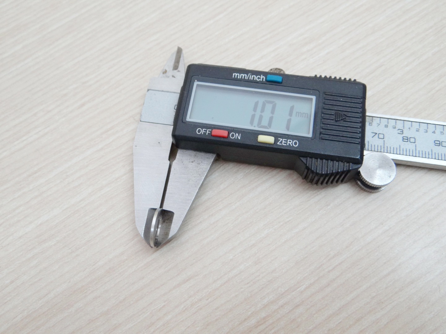 8mmx12mmx1mm (แพ็ค 10 ชิ้น) Precision Shim for Lead screw T8