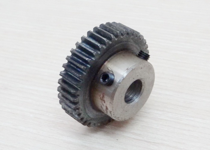 Spur Gear Pinion 1.0 Mod 40Teeth Bore 14mm (straight teeth - เฟืองตรง)