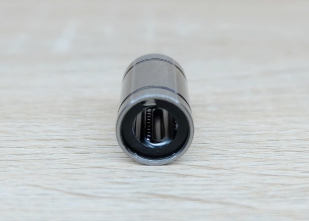 LM8GA Steel Retainer Linear Ball Bearing (Long-Life)