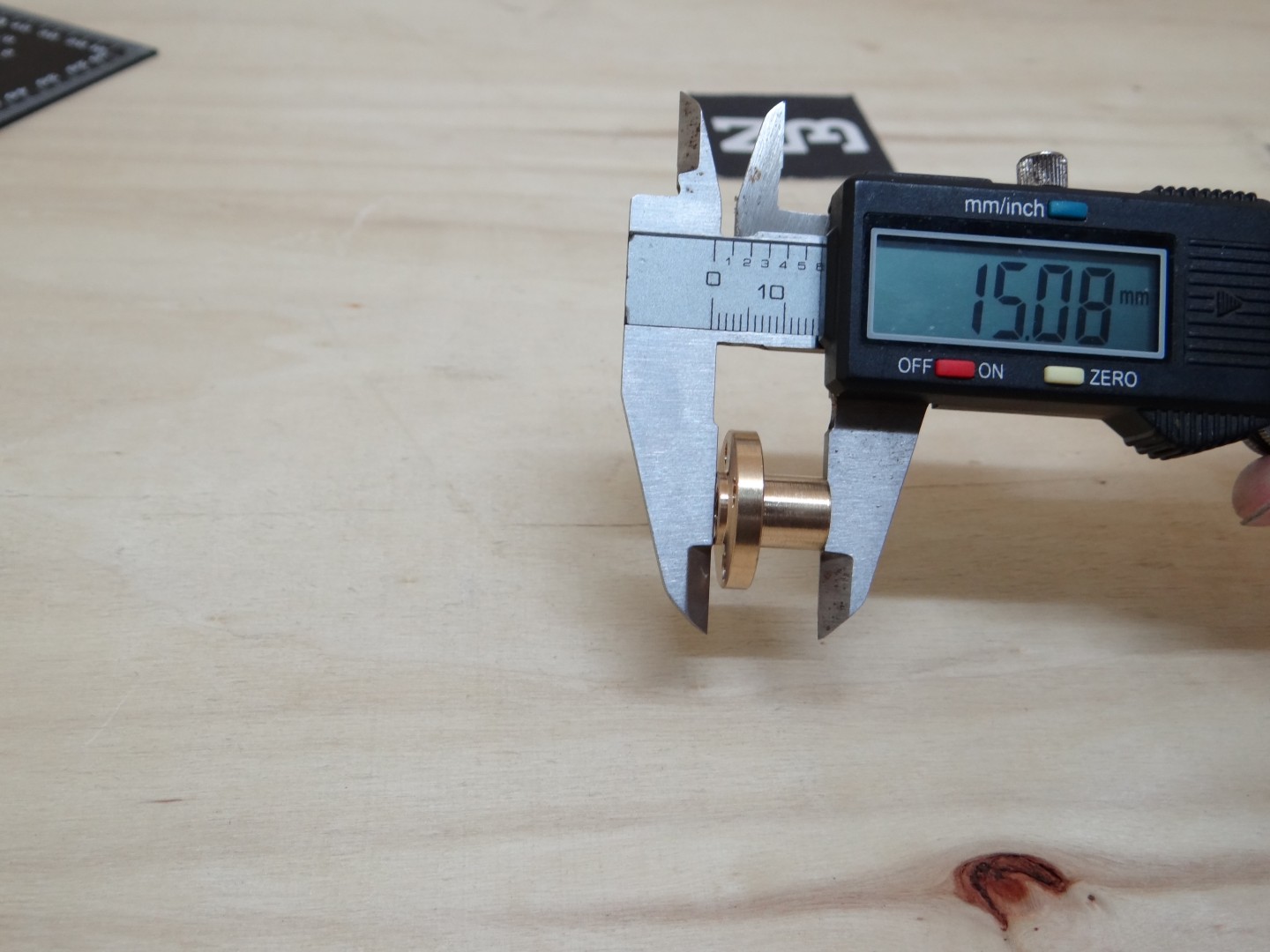 T8 Lead Screw Dia 8mm ยาว 300mm (Lead 4mm) + Copper Nut