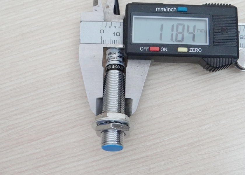 Hall Switch NJK-5002C (NPN, NO ระยะ10mm) Proximity Induction Magnetic Sensor DC6-36V Long Body