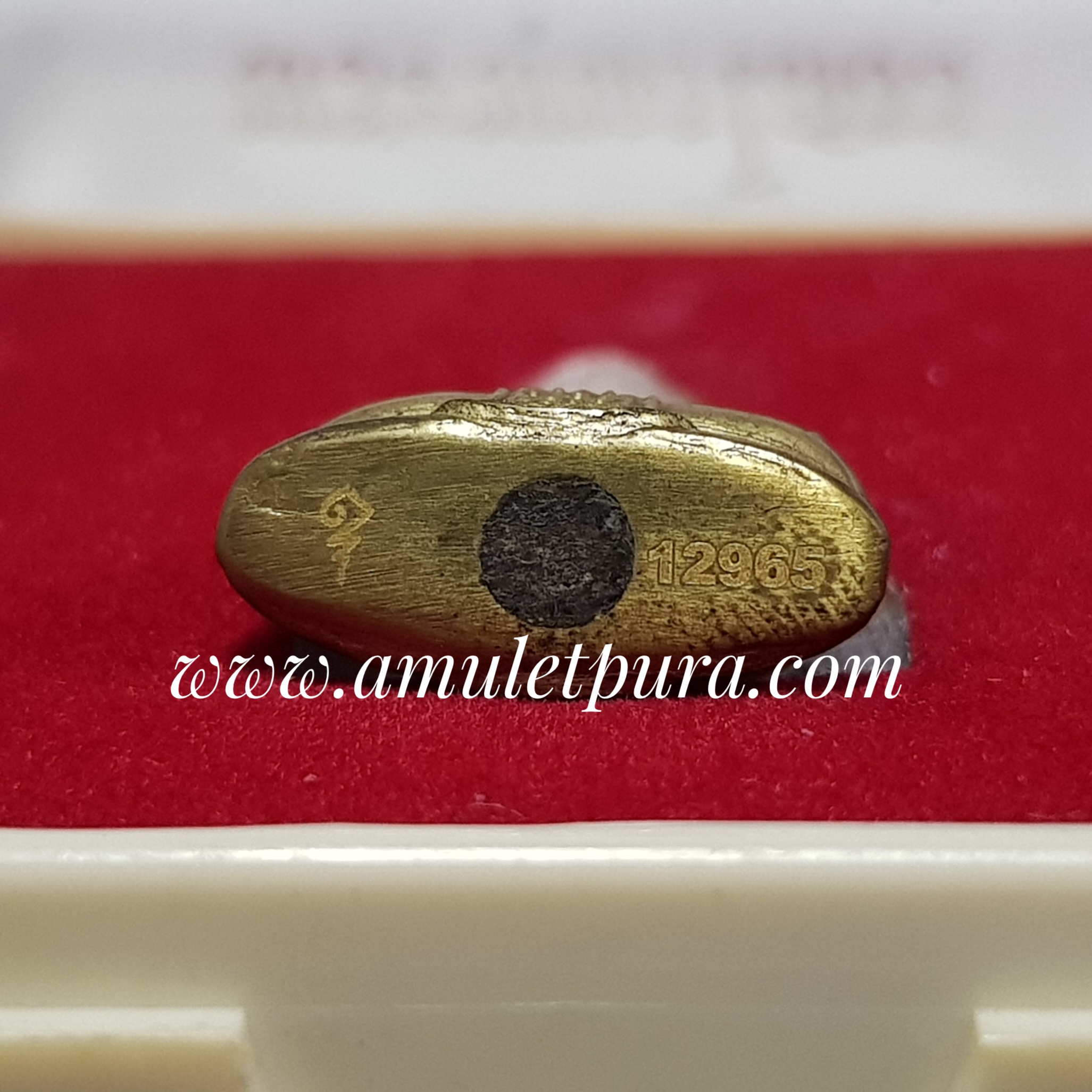 พระพุทธโสธร รุ่นพรหลวงพ่อ(พิมพ์สองหน้า)ปี51 วัดโสธรวรารามวรวิหาร จ.ฉะเชิงเทรา(โค้ด อุดผงใต้ฐาน หมายเลข12965)