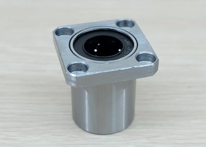 LMK16UU 16x28x37mm Square Flange Linear Ball Bearing 16mm