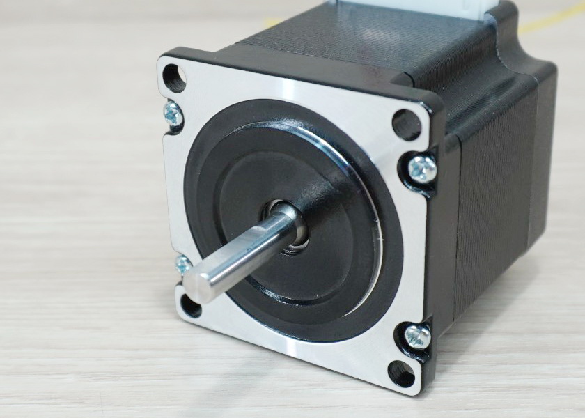 HANPOSE - Stepper Motor (Nema23) แรงบิด 1.26N.m 2.8A Shaft 6.35mm (23HS5628-6.35)