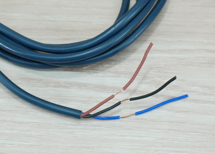 E3Z-LS63, Diffuse Photoelectric Switch 1-50 cm Detection Range (NPN, NO/NC)