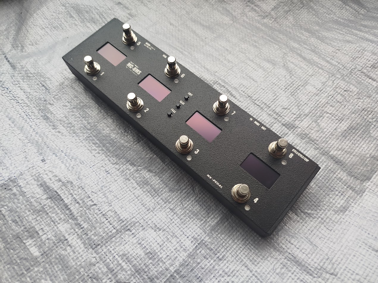 MC-8MS MIDI CONTROLLER