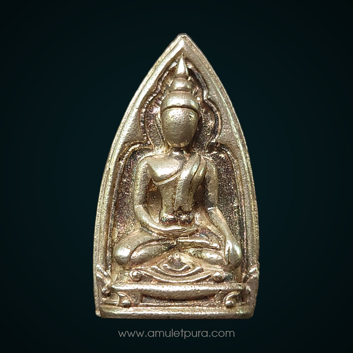 1 ใน 399 เหรียญหล่อพระนางพญาสดุ้งกลับ (เนื้อเงิน) ปี51 หลวงปู่เจือ วัดกลางบางแก้ว จ.นครปฐม (2 โค้ด หมายเลข 3)