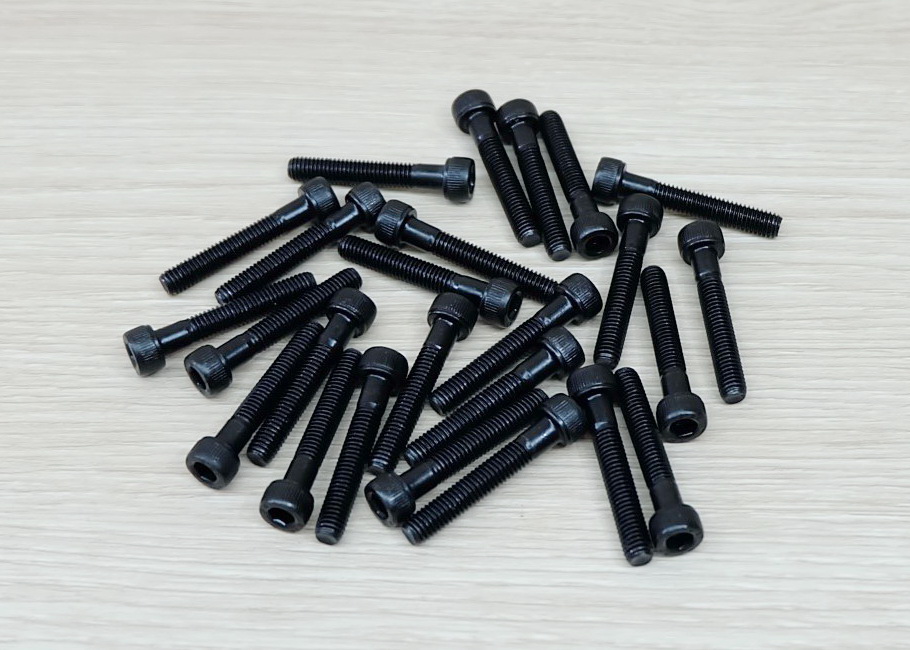 สกรูหัวจมดำ Screw M5 ยาว 30mm (20ตัว/ถุง)