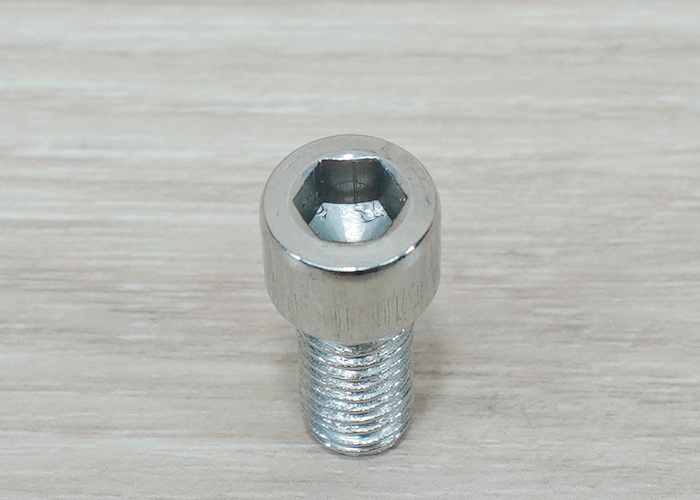 สกรูหัวจมสเตนเลส 201 Screw M8 ยาว 16mm (20 ตัว/ชุด)