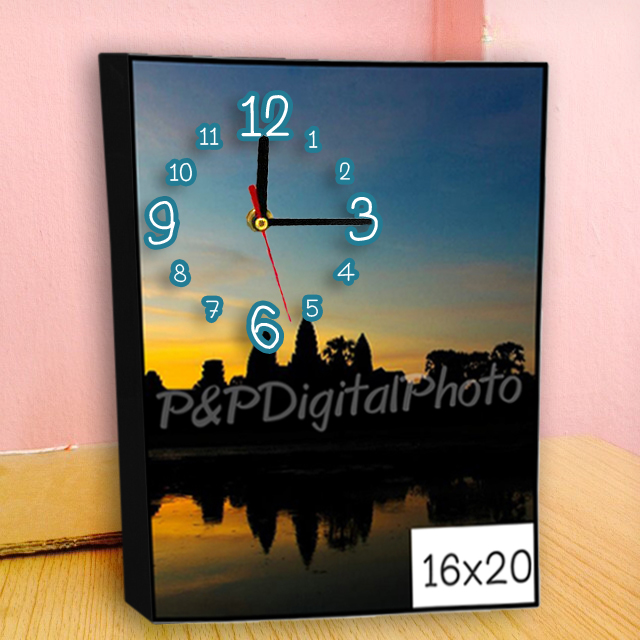 อัดรูปออนไลน์ ล้างรูปราคาถูก ขนาดอัดรูป 16x20 + กรอบลอย + นาฬิกา