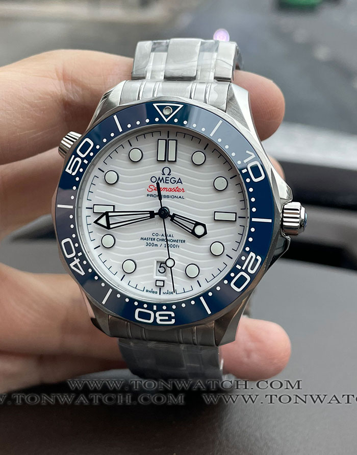 OMEGA 300M TOKYO 2020 VSF