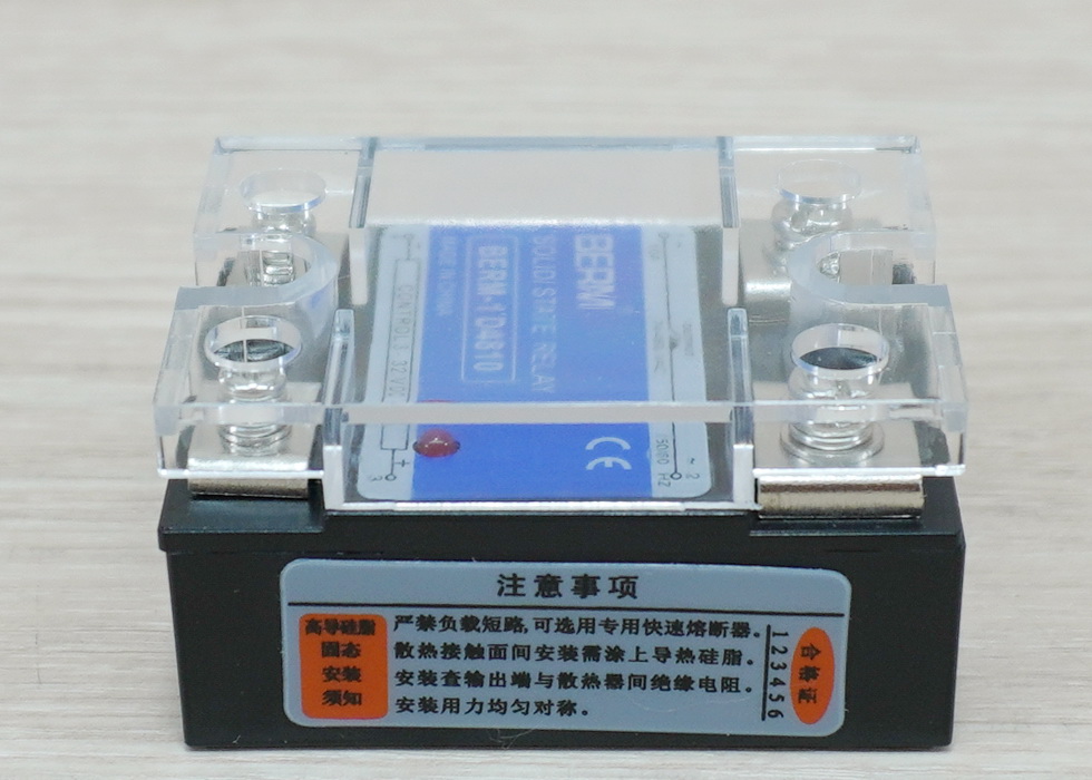 BERM-1 D4810 Solid State Relay, SSR 10A input 3-32VDC output 24-480VAC