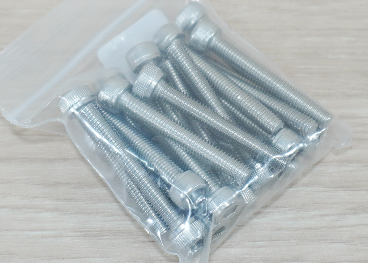 สกรูหัวจมสแตนเลส 304 Screw M5 ยาว 35mm (20ตัว/ถุง)