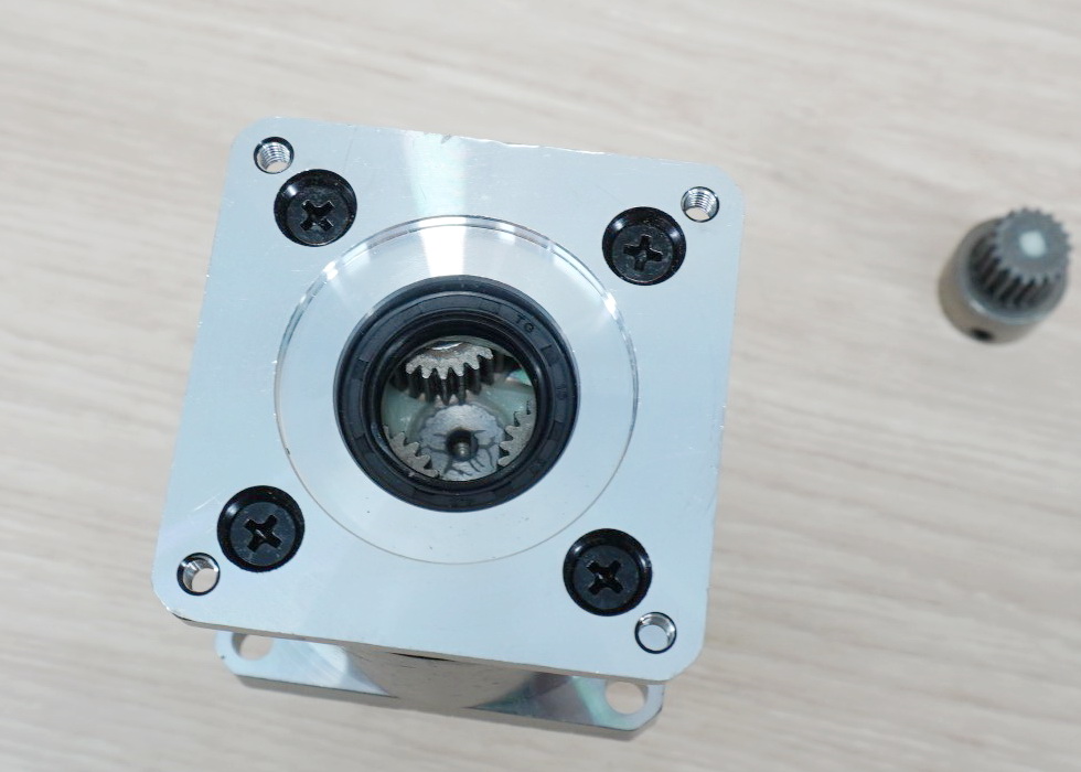 Planetary Gearbox Ratio 20:1 NEMA23 Speed Reducer (Shaft IN 8mm - OUT 14mm)
