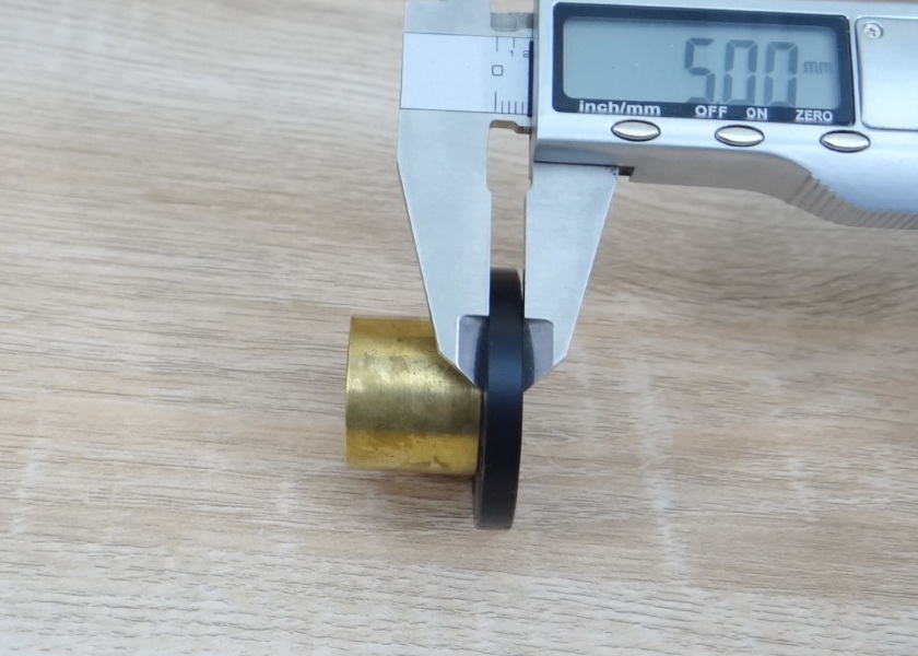 T12 Nut ลดการคลอนสำหรับ Dia 12mm (Lead 2mm) ชนิด POM