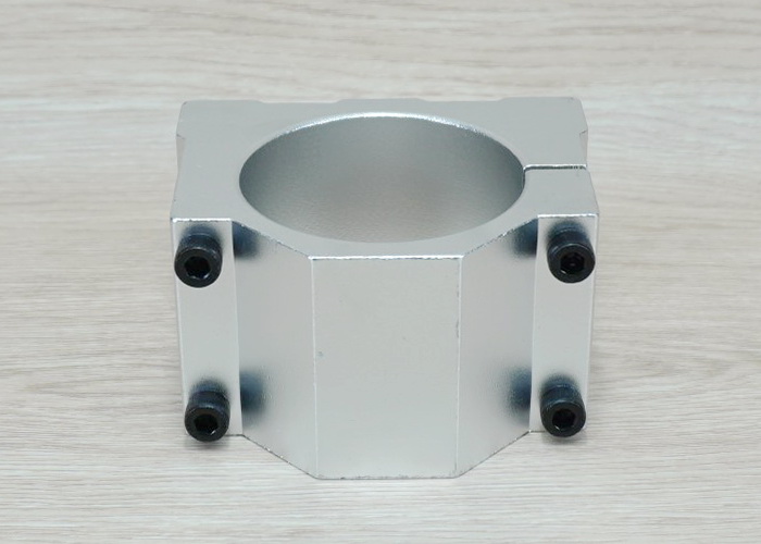 80mm Spindle Motor Clamp Mount Bracket 70x122x102mm - Screw M8