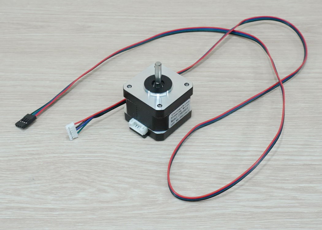 Usongshine - Stepper Motor (Nema17) แรงบิด 29 N.cm 1A (17HS3401S) Black End