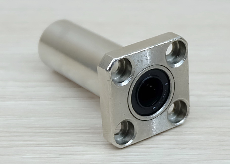 LMK8LUU 8x15x45mm Square Flange Long Linear Ball Bearing 8mm