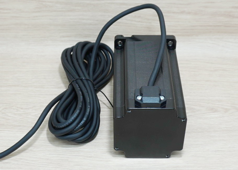 Stepper Motor (Nema34) แรงบิด 12N.m 5.6A Shaft 14mm (86BYGH250D) - 5m Cable