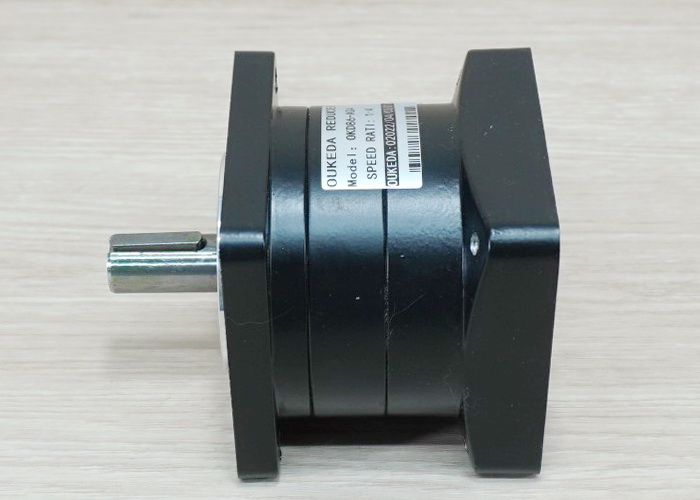 Planetary Gearbox Ratio 4:1 NEMA34 Speed Reducer (Shaft IN 14mm - OUT 16mm)