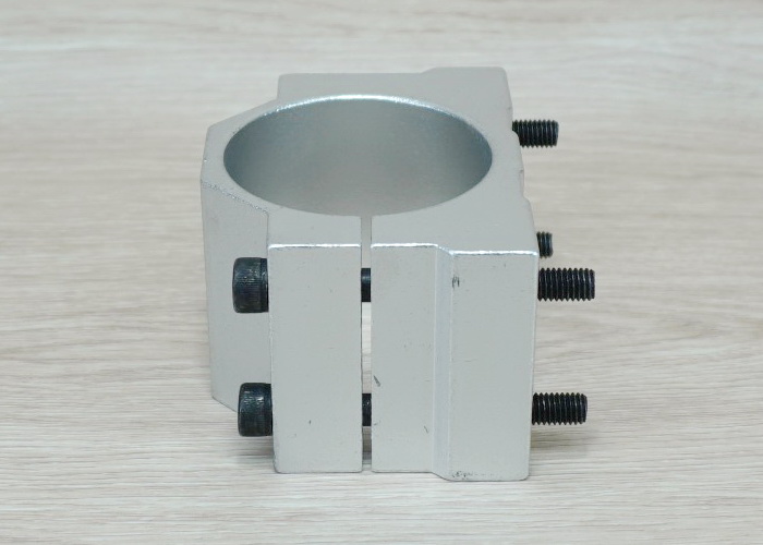 65mm Spindle Motor Clamp Mount Bracket 62x102x78mm - Screw M8