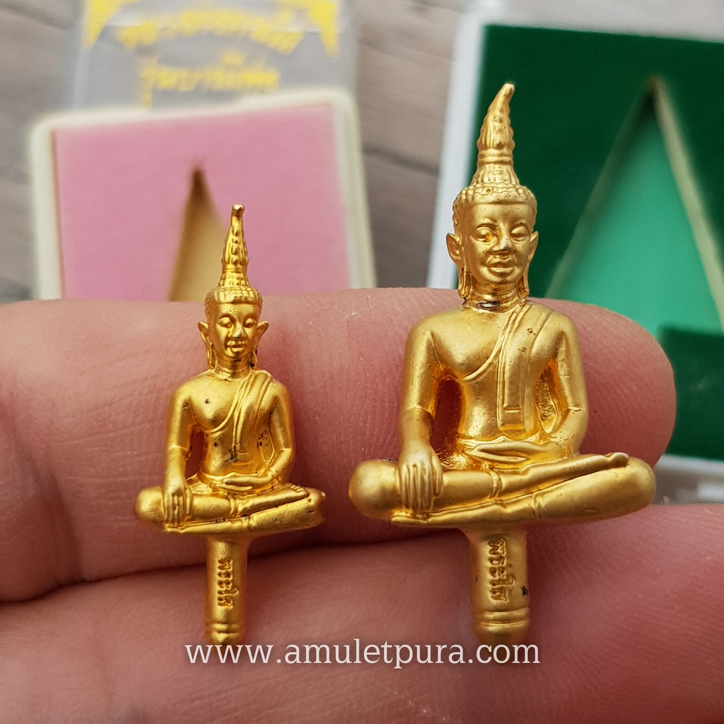 พระยอดธงหลวงพ่อพระใส(ไมครอนเล็ก)รุ่นบารมีพ่อ ปี52 วัดโพธิ์ชัย จ. หนองคาย