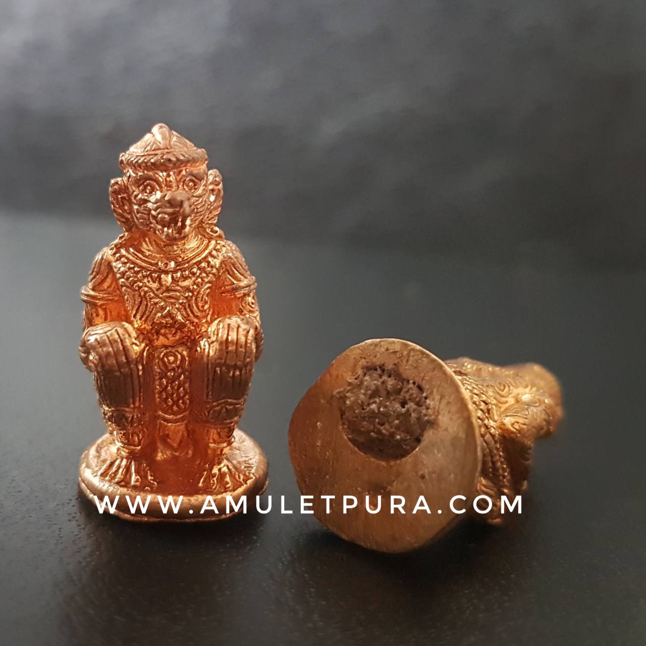 หนุมาน รุ่นแรก พิมพ์เล็ก เนื้อทองแดง กฐินปี51ครูบาอริยชาติ วัดแสงแก้วโพธิญาณ จ.เชียงราย (ใต้ฐานตอกโค้ด วสก อุดผงพรายกุมารหลวงปู่ทิม วัดละหารไร่)