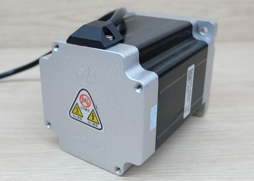 Leadshine - Stepper Motor (Nema34) แรงบิด 8.5N.m 6A Shaft 14mm (86CM85-0-I14)