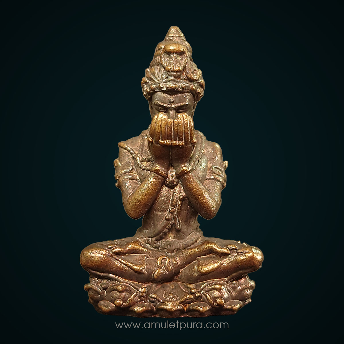 พระปิดตาพังพระกาฬ เนื้อนวโลหะ รุ่นจักรพรรดิศรีมหาราชพังพะกาฬ ปี52 จัดสร้างโดยกลุ่มคนรักษ์องค์พ่อจตุคามรามเทพ (มีโค้ด หมายเลข 85 เลขดี เลขเจ้าสัว เลขมงคล ล่ำซำ มั่งคั่ง ร่ำรวย)