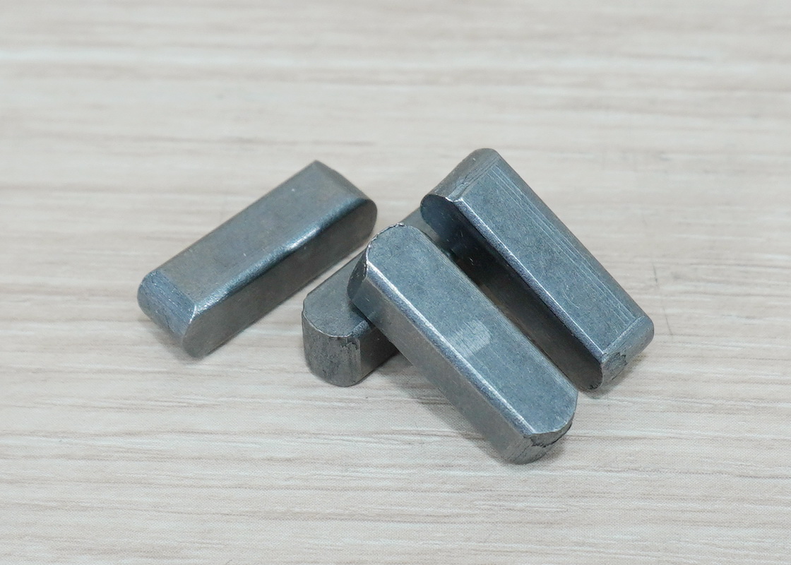 Flat Key Pin 6*6*20 Carbon Steel A-type Round Head Square (แพ็ค 4 ชิ้น)