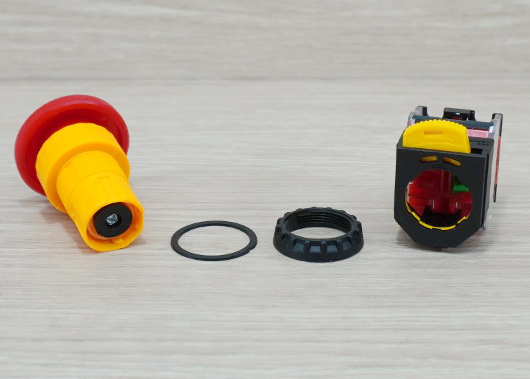 LA38-11ZS (STOP) Emergency Stop Push Button Switch (1NO/1NC) AC440V(Max)10A