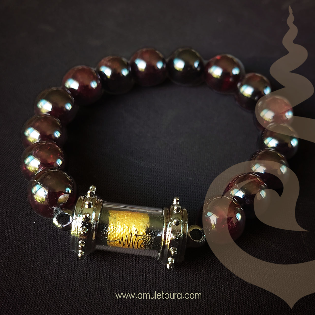 ตะกรุดจันทรา มหาเสน่ห์ เมตตามหานิยม สบตาสะท้านจิต หลวงปู่แสน วัดบ้านหนอกจิก ปี62 (มีตอกโค้ด และหมายเลข) พร้อมสร้อยข้อมือโกเมน และกล่องเดิมๆ จากวัด