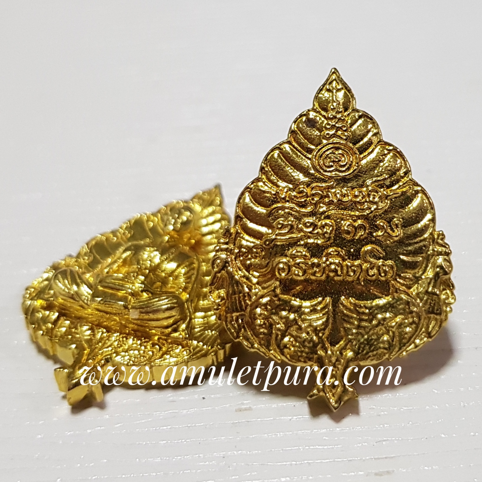 รูปเหมือนหลังใบโพธิ์ครูบาอริยชาติ (เนื้อทองทิพย์) วัดแสงแก้วโพธิญาณ จ.เชียงราย