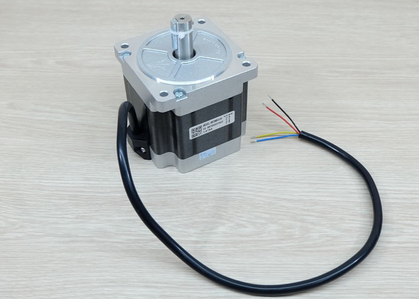Leadshine - Stepper Motor (Nema34) แรงบิด 4.5N.m 4A Shaft 14mm (86CM45-0-I14)