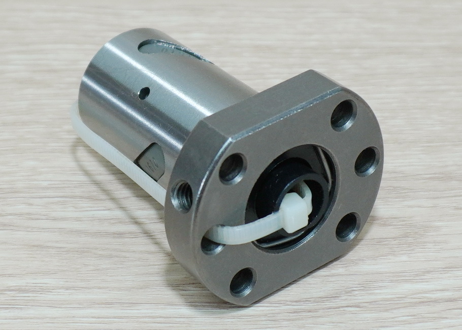 SFU1610-3 Ball Nut for 1610 Ball Screw / กระบอกยาว 58mm