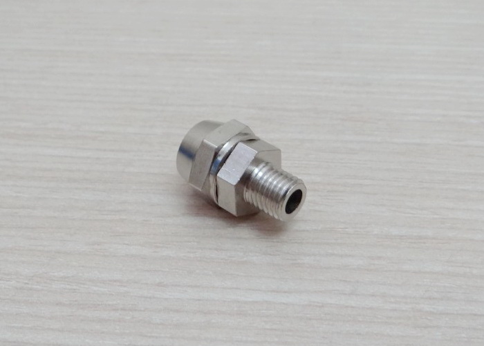 M10x1.0 Spindle water gap connector