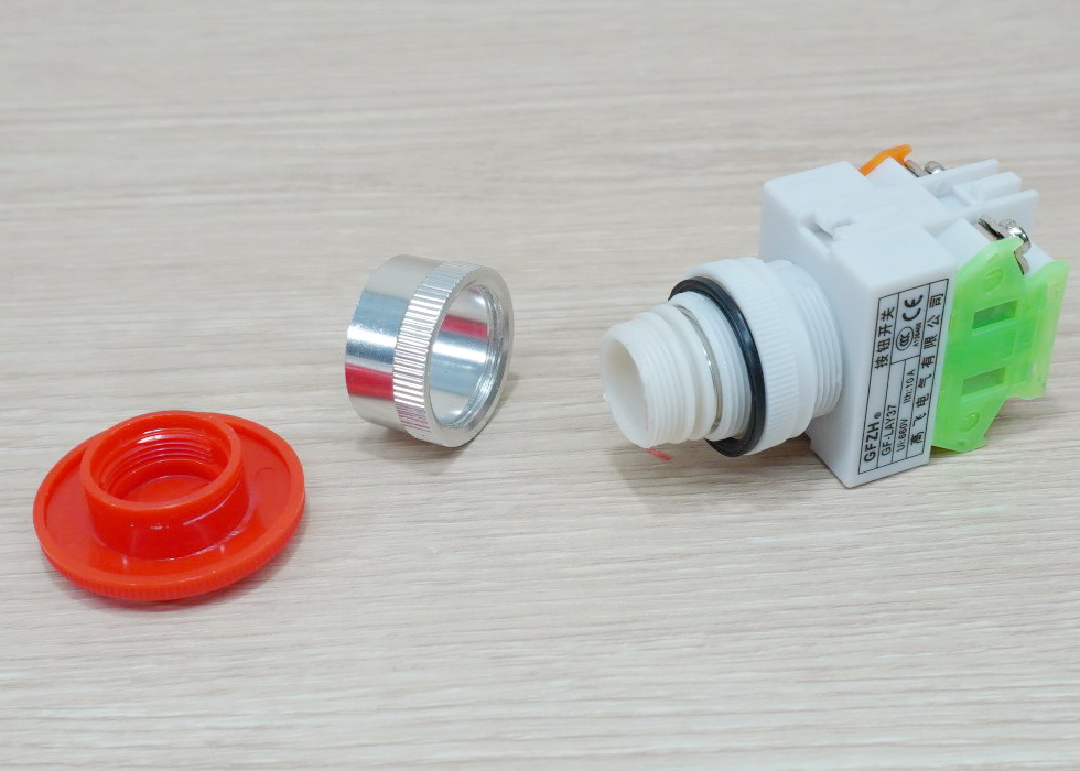 LAY37-11ZS Emergency Stop Push Button Switch Y090 (1NO/1NC) AC660V(Max) 10A