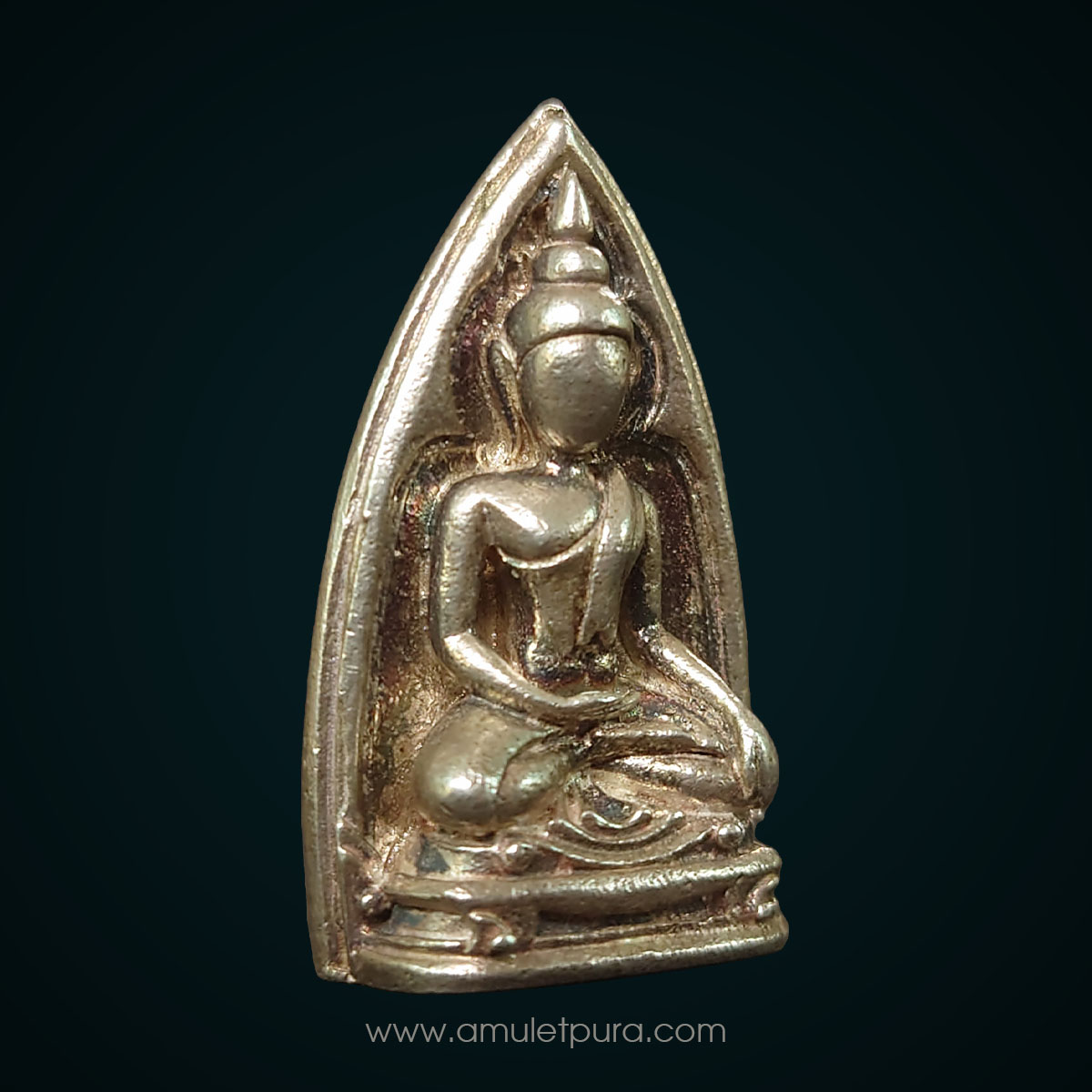 1 ใน 399 เหรียญหล่อพระนางพญาสดุ้งกลับ (เนื้อเงิน) ปี51 หลวงปู่เจือ วัดกลางบางแก้ว จ.นครปฐม (2 โค้ด หมายเลข 3)