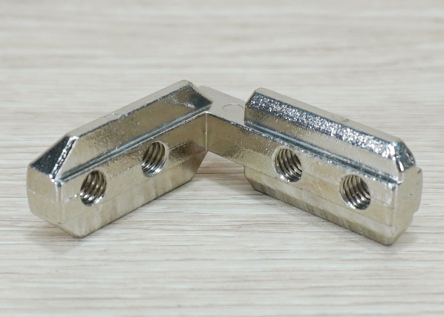 Inner Bracket 4-Hole สำหรับ Series 40 Alu Profile + น็อตยึด M6